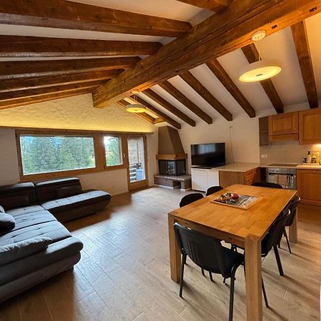 Appartamento Chalet Laax Bagian luar foto